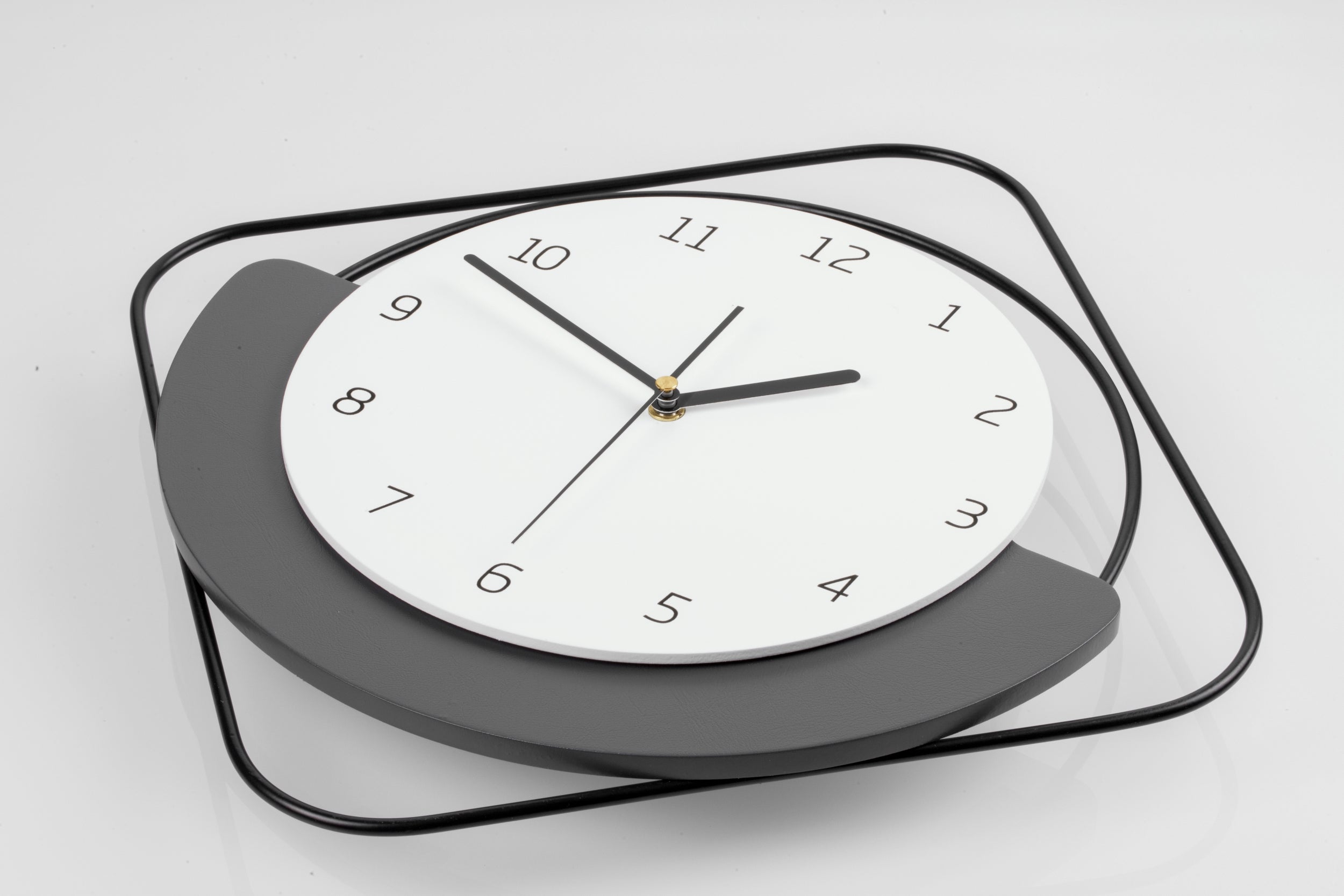Futuristic Wall Clock - Bliss Vie