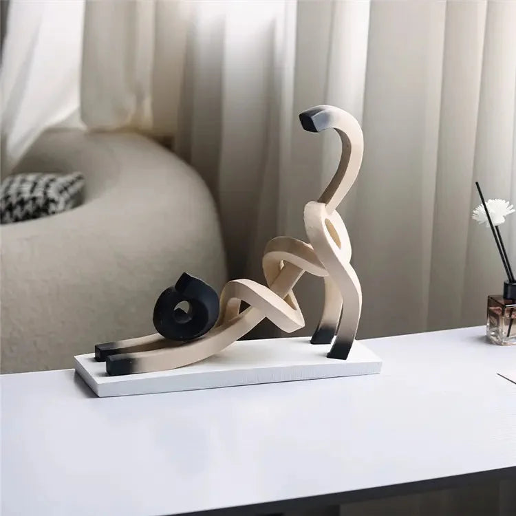 Whimsical Charm - Creative Animal Line Ornament for Playful Home Decor cabinet Sleek Contemporary Sophisticated Unique Elegant Decorative Trendy stylish Minimalist Artistic Luxury Designer tabletop table decor accessories tableware living room decor coffee table decor