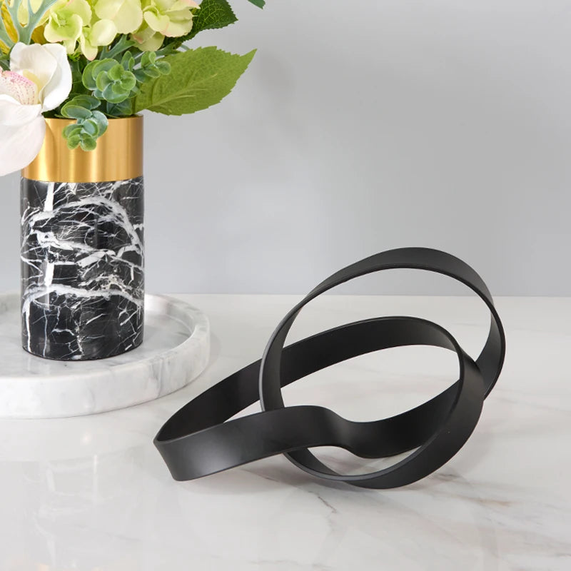 Metal Hollow Twisted Abstract Art Iron - Bliss Vie