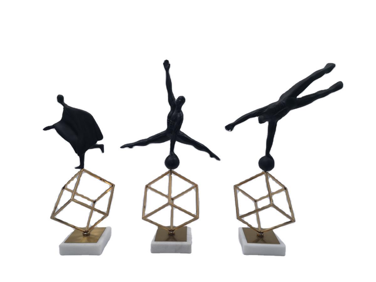 European-style Sports Character - Bliss Vie