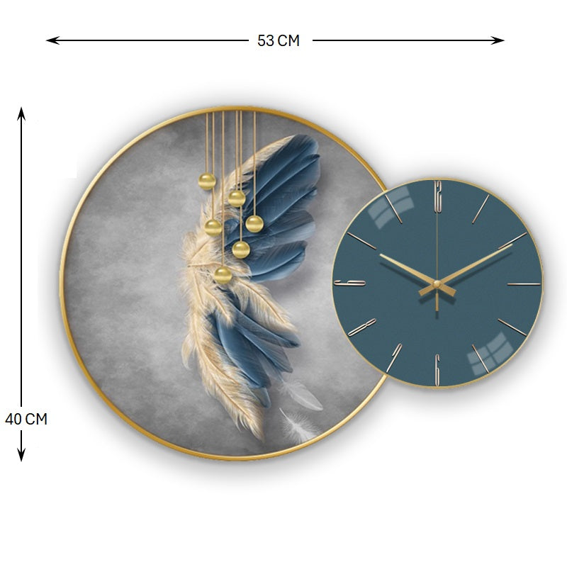 ساعة حائط مع رسم دائري معاصر