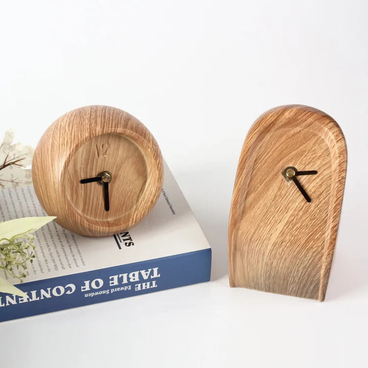 Vintage Wooden Tabletop Watch - Retro-Inspired Clock Decor Home Decor Unique Luxury Minimalist desk tabletop table stylish artistic Contemporary Nordic Timepiece Timekeeping Scandinavian trendy modern compact