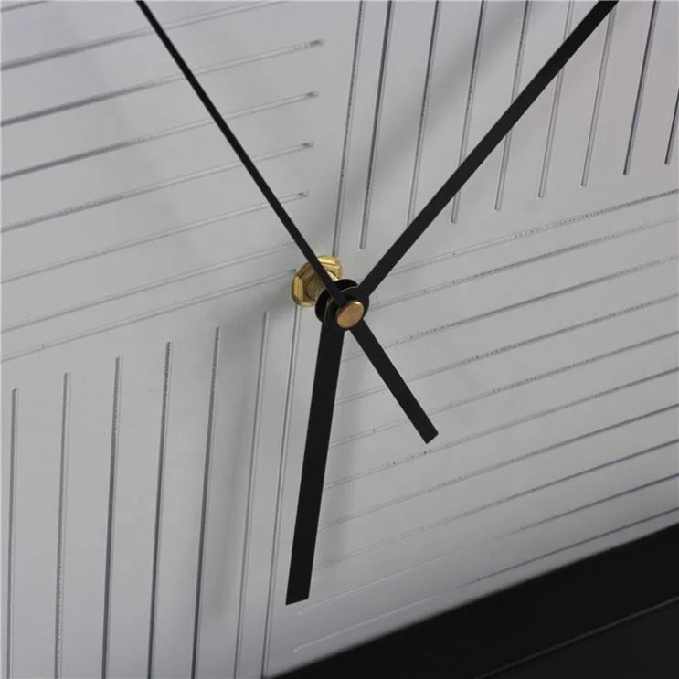 Simple and Elegant Table Clock - Timeless Clock Decor Home Decor Unique Luxury Minimalist desk tabletop table stylish artistic Contemporary Nordic Timepiece Timekeeping Scandinavian trendy modern compact