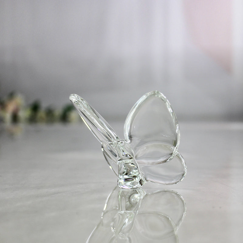 Whimsical Beauty - Crystal Butterfly Ornaments for Delicate Decor Home Decor Crystal Sleek Contemporary Sophisticated Unique Elegant Decorative Trendy stylish Chic Minimalist Artistic Luxury Designer tabletop table decor