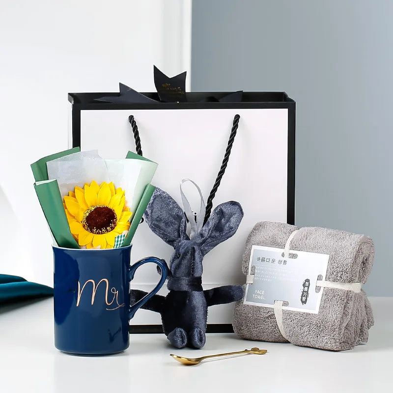 Ceramic cup towel bouquet gift set