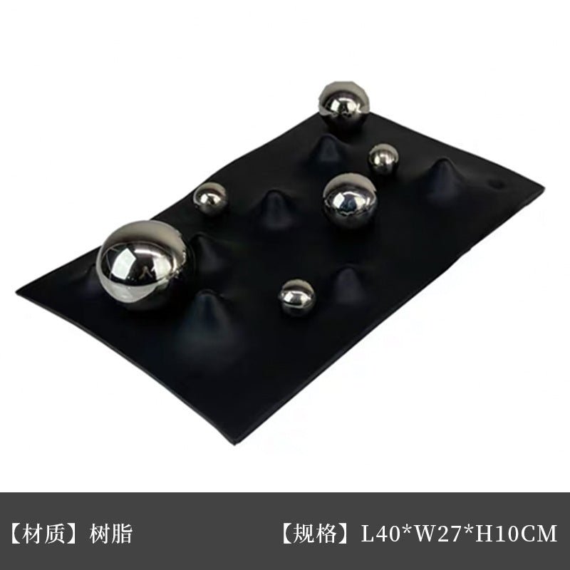 Ball Wave Plate in Silver, Black, White and Gold - Bliss Vie