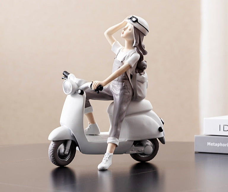 Modern Girl Ornament - Bliss Vie