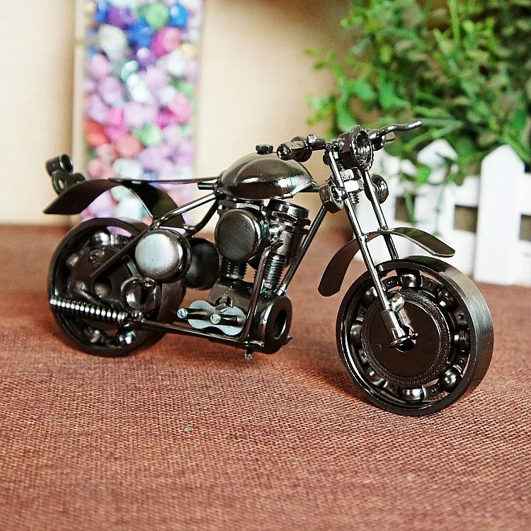 Iconic Harley Motorcycle Model - Vintage Decor Home Decor Classic relicas retro vehicle models Unique antique Decorative car motorbike miniatures Designer tabletop table decor accessories tableware