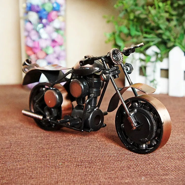 Iconic Harley Motorcycle Model - Vintage Decor Home Decor Classic relicas retro vehicle models Unique antique Decorative car motorbike miniatures Designer tabletop table decor accessories tableware