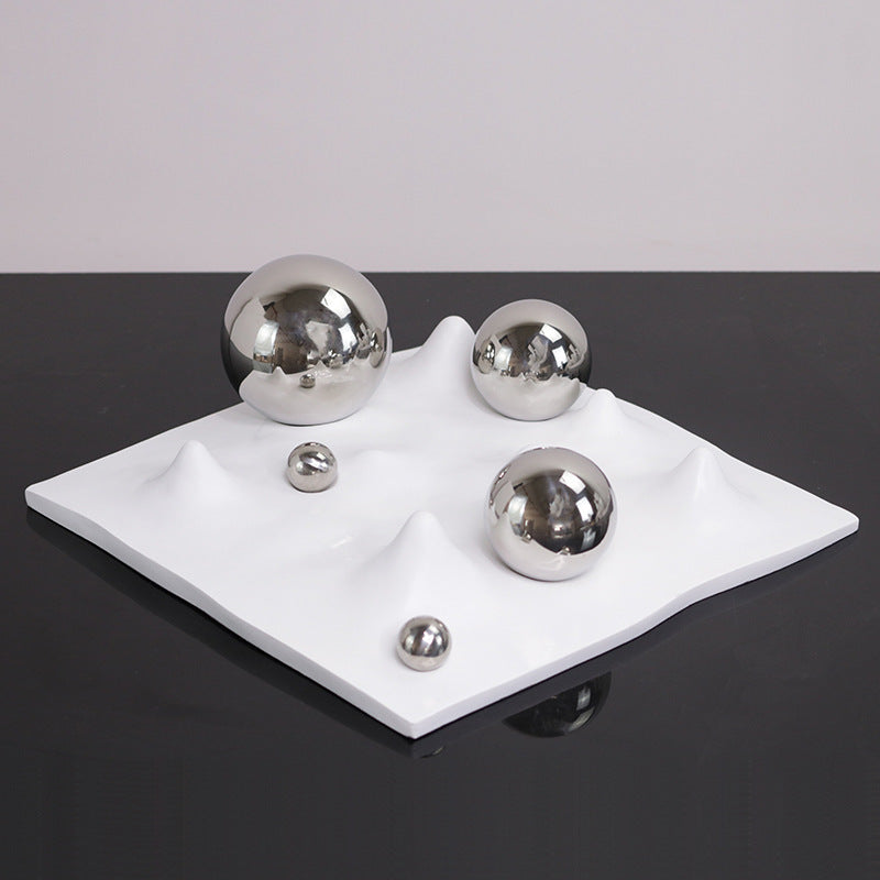 Ball Wave Plate in Silver, Black, White and Gold